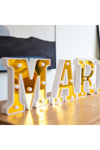 Jeemson Altın Led Harf Işığı M Modeli - Nikah, Doğum Günü, Parti Dekorasyonu Ve İfade Amacıyla - Pil Dahil Değil Diğer