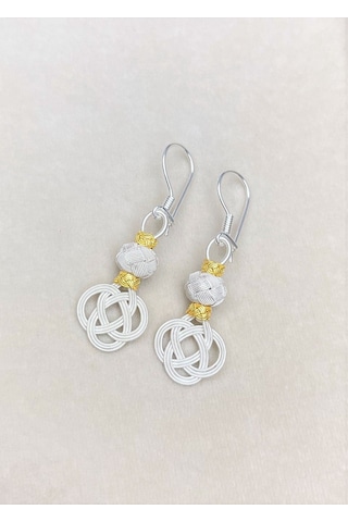 Şems Düğümü Gümüş Kazaziye Küpe Siyah Beyaz