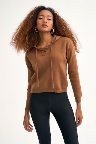 Sateen Kapüşonlu Triko Kazak - Kahve-130109 Kahve