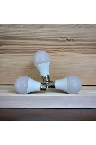 3 Adet 10 Watt 900 Lumen Beyaz Işık Led Ampul