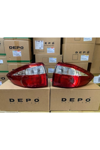 Ford C-max 2011-2015 Arası Depo Sağ Ve Sol Dış Stop Lambası Am51-13405-bf / Am51-13404-bf