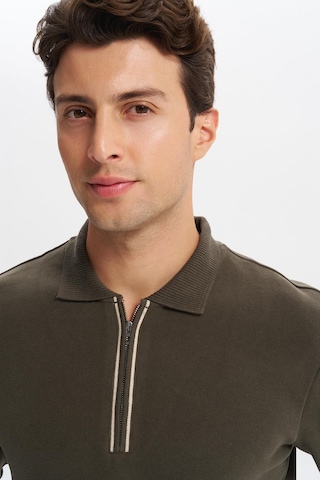 AR-MA Arma Erkek Selanik Kumaş Polo Yaka Yarım Fermuarlı Regular Fit Sweatshirt Kazak K30554697902 Haki