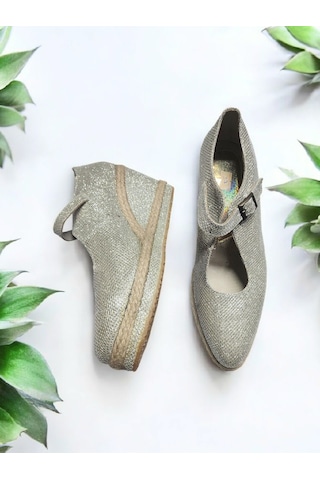 Dolgu Topuk Hasır Tokalı Balerin Espadril Altın
