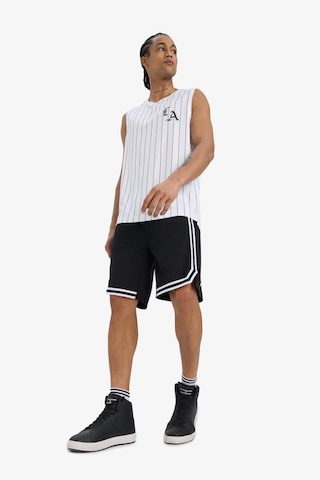 Defacto Hızlı Kuruyan Standart Fit Sporcu Kısa Paça Ağır Kumaş Şort C1840AX24SM Siyah