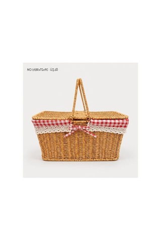 Kırmızı Ekoseli Piknik Sepeti, 39x27x18 Cm Boyutlarında Taşıma İçin Uygun Açık kahverengi
