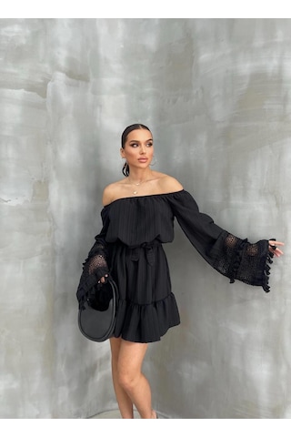 Nana & Mayka Moda Kadın Siyah Madonna Yaka Mini Elbise Bohem Tarz Püsküllü Kuşaklı Yazlık Siyah