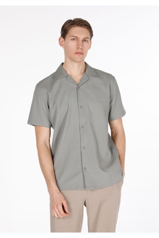 Colin's Colins Regular Fit Shirt Neck Düz Erkek Yeşil Kısa Kol Gömlek Cl1074511 Q1.v1 Kha Haki