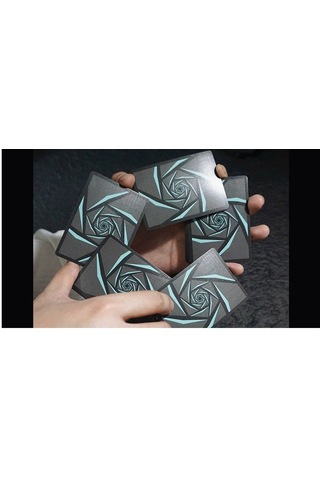 Evos Green Cardistry Premium Oyun Kağıdı Koleksiyonluk İskambil Kartları
