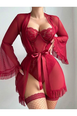 Trend Dokunuş Kadın Kırmızı 3'lü Dantel Detaylı Kuşaklı Çoraplı Bodysuıt Tül Sabahlık 3'lü Romantik Gecelik Takımı