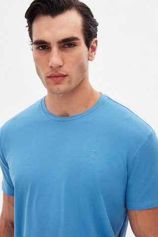 Twn Slim Fit İndigo Düz Kabartma Baskılı T-shirt 4ec148551753m 771
