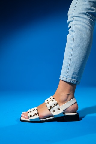 Luvishoes Blob Ekru Cilt Tokalı Kadın Sandalet Ekru