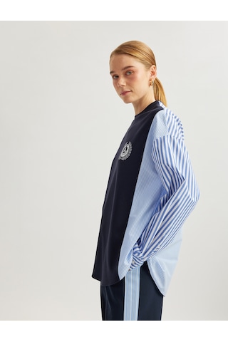 Koton İki Farklı Kumaş Detaylı Rahat Kalıp Uzun Kollu Bisiklet Yaka Çizgili Sweatshirt Lacivert 5sak60006ek Lacivert
