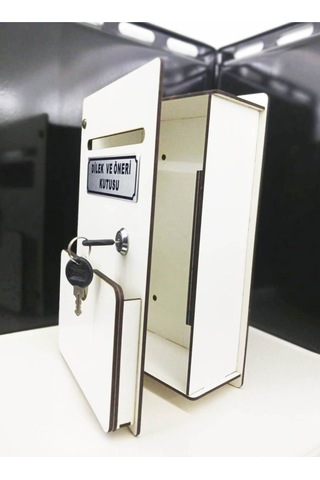 Beyaz Cepli Ahşap Dilek Ve Öneri Kutusu