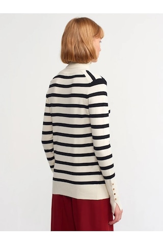 Dilvin Balıkçı Yaka Çizgili Droplu Kazak Krem 001