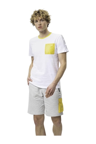 United Colors Of Benetton Erkek T-shirt Bnt-m20446 Beyaz - Sarı