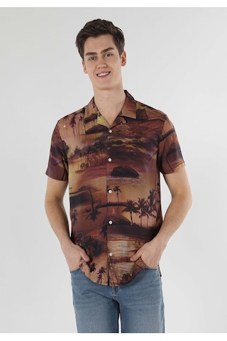 Colin's Colins Regular Fit Shirt Neck Baskılı Erkek Kahverengi Kısa Kol Gömlek Cl1057831 Q1.v1 Cor Cinnamon Çok Renkli