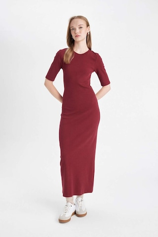 DeFacto Bodycon Vücuda Oturan Bisiklet Yaka Basic Düz Fitilli Kaşkorse Kısa Kollu Maxi Bordo Elbise D8623AX24AUBR248