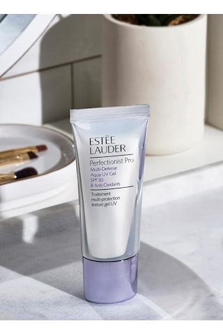 Estée Lauder Perfectionist Pro 8 Anti-oksidan İçeren Hafif Dokulu Güneş Kremi 30 Ml Sku: Smg8690010486448 Açık Bej