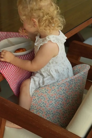 Reyo Minicozy Bloom Taşınabilir Çocuk Bebek Koltuğu, 1-5 Yaş Ergonomik Çocuk Sandalyesi, Hafif, Sıvı İtici Ve Silinebili Pembe