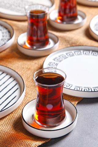 KitchenLife 18 Parça Stackable Siosavior Kahvaltı Takımı Seti - Çay Bardaklı Kahvaltı Takımı Çay Seti
