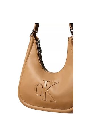 Calvin Klein Kadın Deri Kısa Kulp Fermuar Kapama Ck Logo Desenli Kahverengi1 Çanta-15789