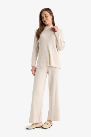 DeFacto Triko Pantolon Regular Fit Basic Düz Beli Lastikli Düz Paça D6912AX24WNBG360