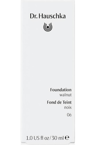 Dr Hauschka Foundation, 30 Ml Doğal Likit Fondöten, Vegan 06 Walnut