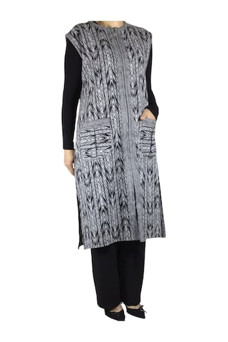 Önü Fermuarlı Desenli Cepli Kalın Kışlık Yelek Gri