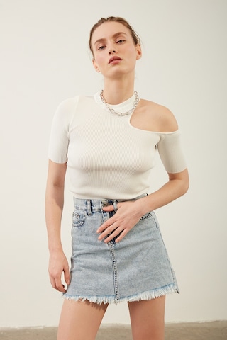 Kadın Püsküllü Mini Jean Etek 001