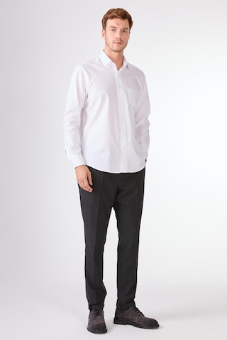 Beyaz Pamuk Regular Fit Uzun Kol Erkek Gömlek Beyaz