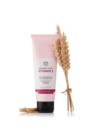 The Body Shop Vitamin E - Yüz Yıkama Jeli 125ml