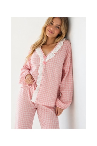Bella Notte Pembe Beyaz Pötikare Fisto Fırfır Detaylı Uzun Kollu Pijama Takımı Pembe