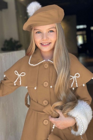 Riccotarz Kız Çocuk Boydan Yakası İnci Taş İşlemeli Şal Detaylı Kemerli Bej Kaşe Bej