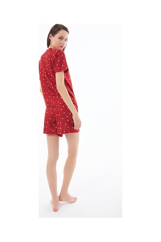 Premium Şortlu Kadın Pijama Takımı Kırmızı Kalp Desenli Yumuşak Dokulu Bisiklet Yaka Kısa Kollu Kırmızı