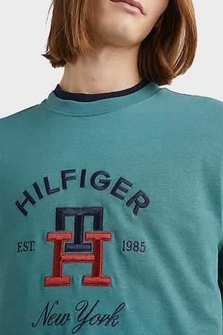 Tommy Hilfiger Erkek T Shirt MW0MW30043 MB6 HAKİ Haki