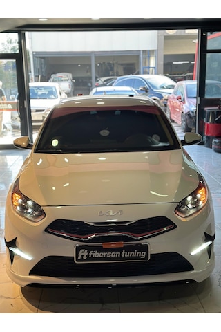 Kia Ceed 2021... Ön Tampon Eki--fibersan Tuning