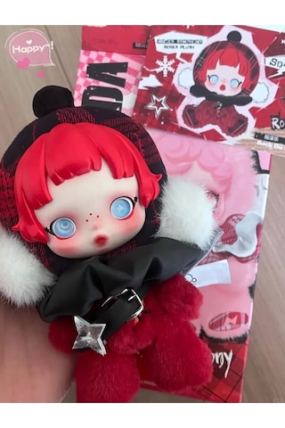 Skull Panda Kırmızı Kutu Sürpriz Bebek Anahtarlık Çanta Süsü Charm Skullpanda Peluş Anahtarlık