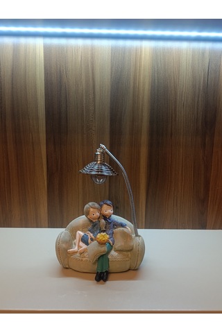 Tv İzleyen Aşıklar Biblo