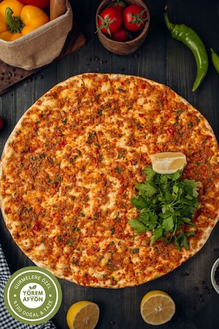 Yörem Afyon Meşhur Şanlıurfa Sofralarının Kara İncisi Güneş Kurusu Hakiki İsot Biberi Capsicum Annuum 110gr.