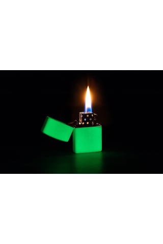 Zippo Glow in The Dark Çakmak
