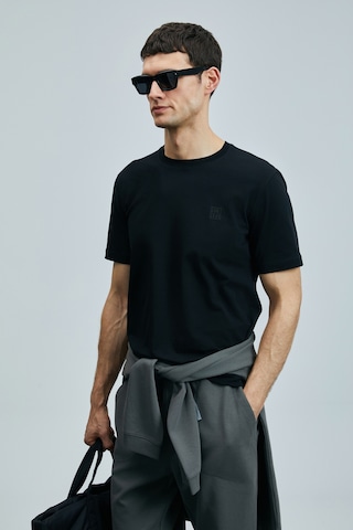 Lufian Pablo Modern Grafik T- Shirt Siyah Siyah 111020265100100 SIYAH