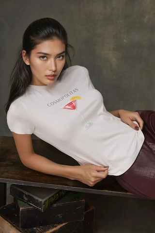 Hiccup Kadın Bisiklet Yaka Kısa Kollu Önü Baskılı Pamuklu T-shirt Pembe