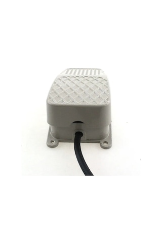 Döküm Ayak Pedalı - 2 Metre Kablolu - No+nc