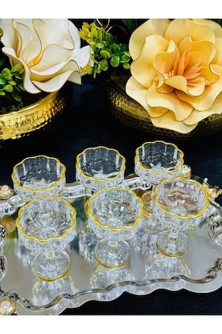 6 Adet Kristal Cam Ayaklı Yaldızlı Kahve Yanı Lokumluk Reçellik Sunumluk Altın 6 Adet Kristal Cam Ayaklı Yaldızlı Kahve Yanı Lokumluk Reçellik Sunumluk Altın
