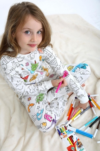 Uzun Kollu Özel Kalem Hediye Boyanabilir Kız Erkek Çocuk Pijama Takımı Yıkama Sonrası Leke Bırakmaz Beyaz