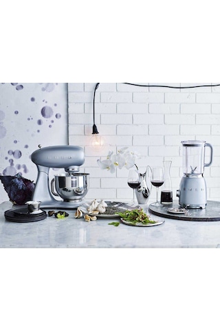 Smeg SMF02 800 W Stand Mikser Gümüş