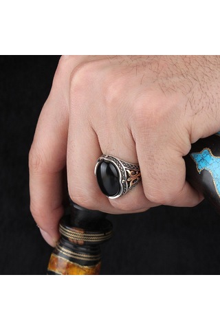 Oval Siyah Oniks Taşlı Gümüş Erkek Yüzük