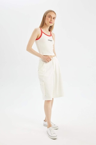 Defacto Coool Yüksek Bel Gabardin Bermuda Şort D1250AX24SMWT32 Beyaz