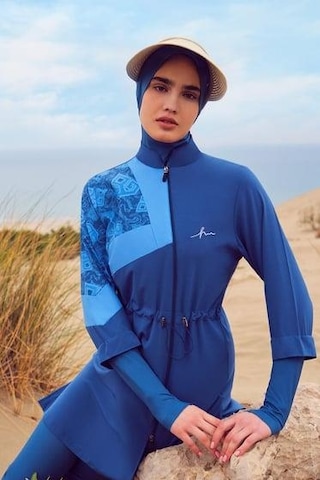 Haşema 3079 Petrol Mavisi Anadolu Koleksiyonu Parmak Geçirme Detaylı Jileli 5 Parça Tesettür Mayo Takımı Çok Renkli