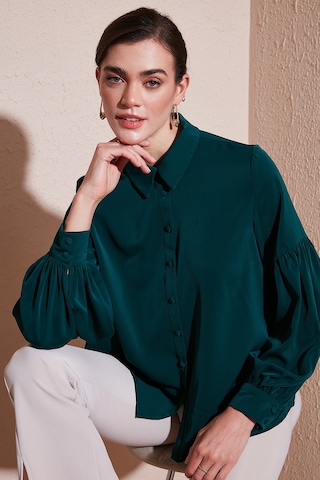 Lela Regular Fit Dikiş Detaylı Düz Yaka Balon Kol Bayan Gömlek 611Go00003 Zümrüt